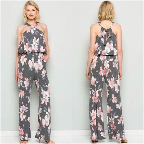 ๐SALE๐ฅCarla | Stretchy Floral Halter Jumpsuit - Picture 4 of 4